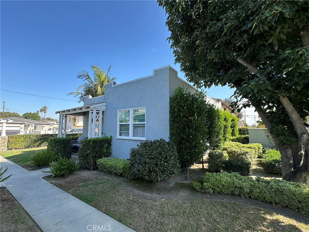 4114 Beck Avenue Bell, CA 90201 - Photo 6 of 9