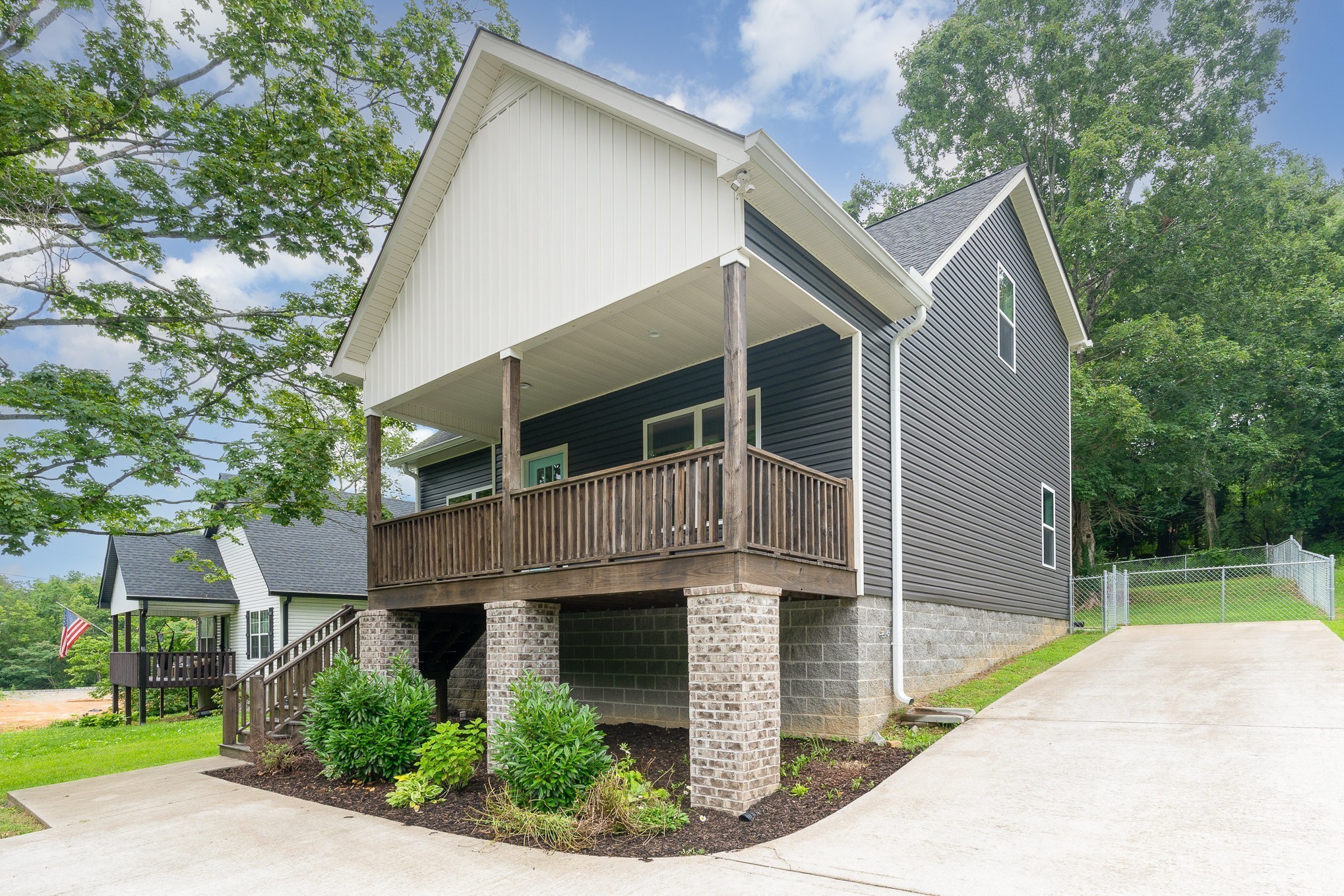 1120 Taylortown Road White Bluff, TN 37187 - Photo 2 of 24 a front view of a house with garden