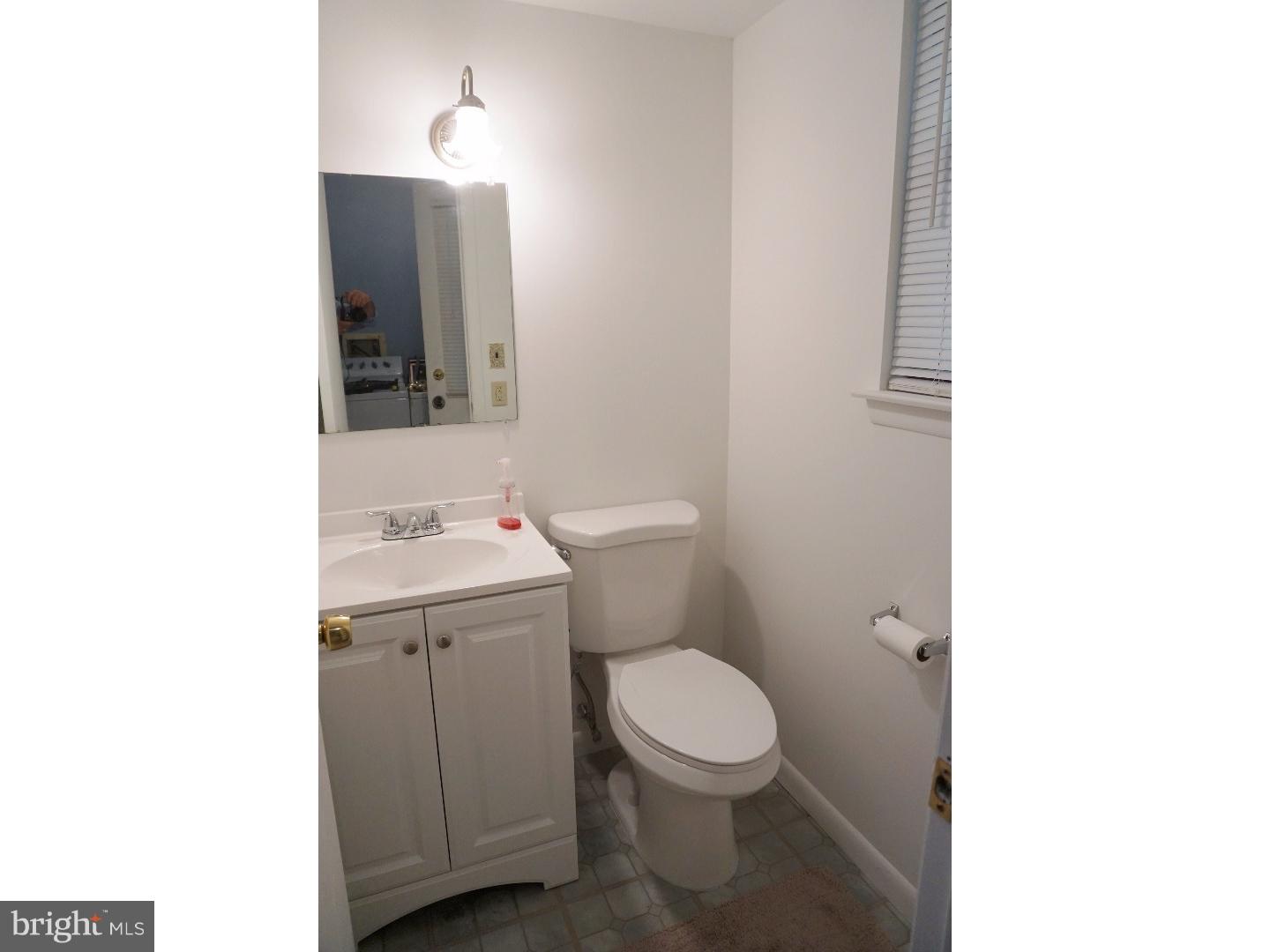 79 Dover Road Westampton, NJ 08060 - Photo 18 of 25 Bathroom