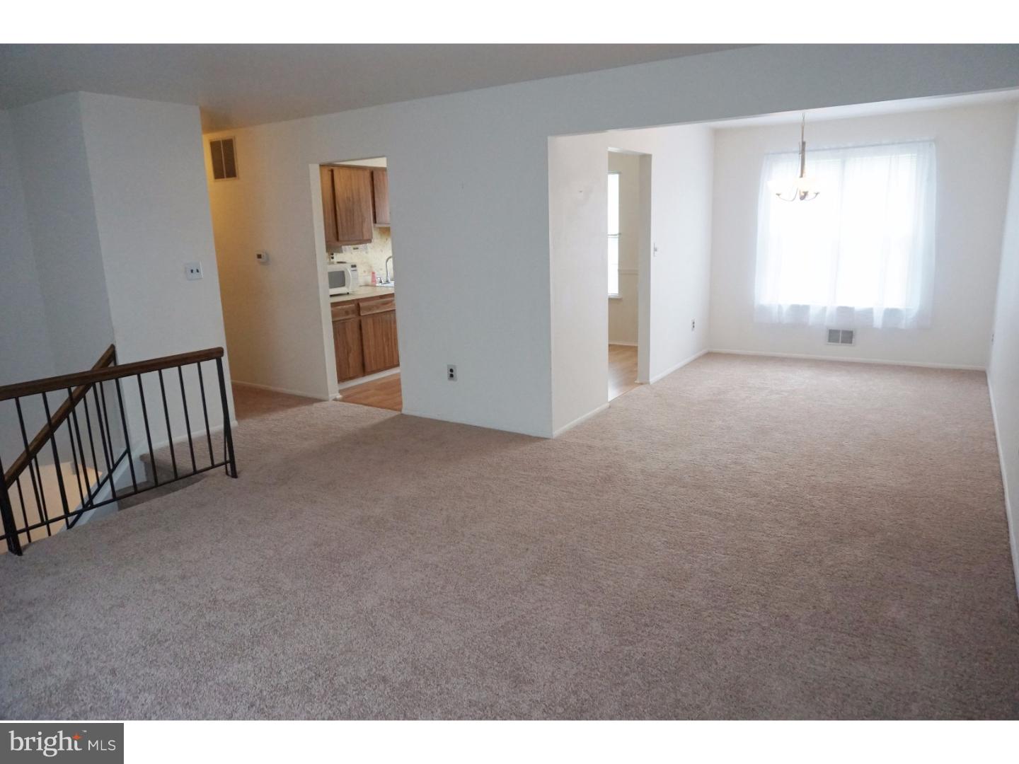 79 Dover Road Westampton, NJ 08060 - Photo 5 of 25 Dining Room