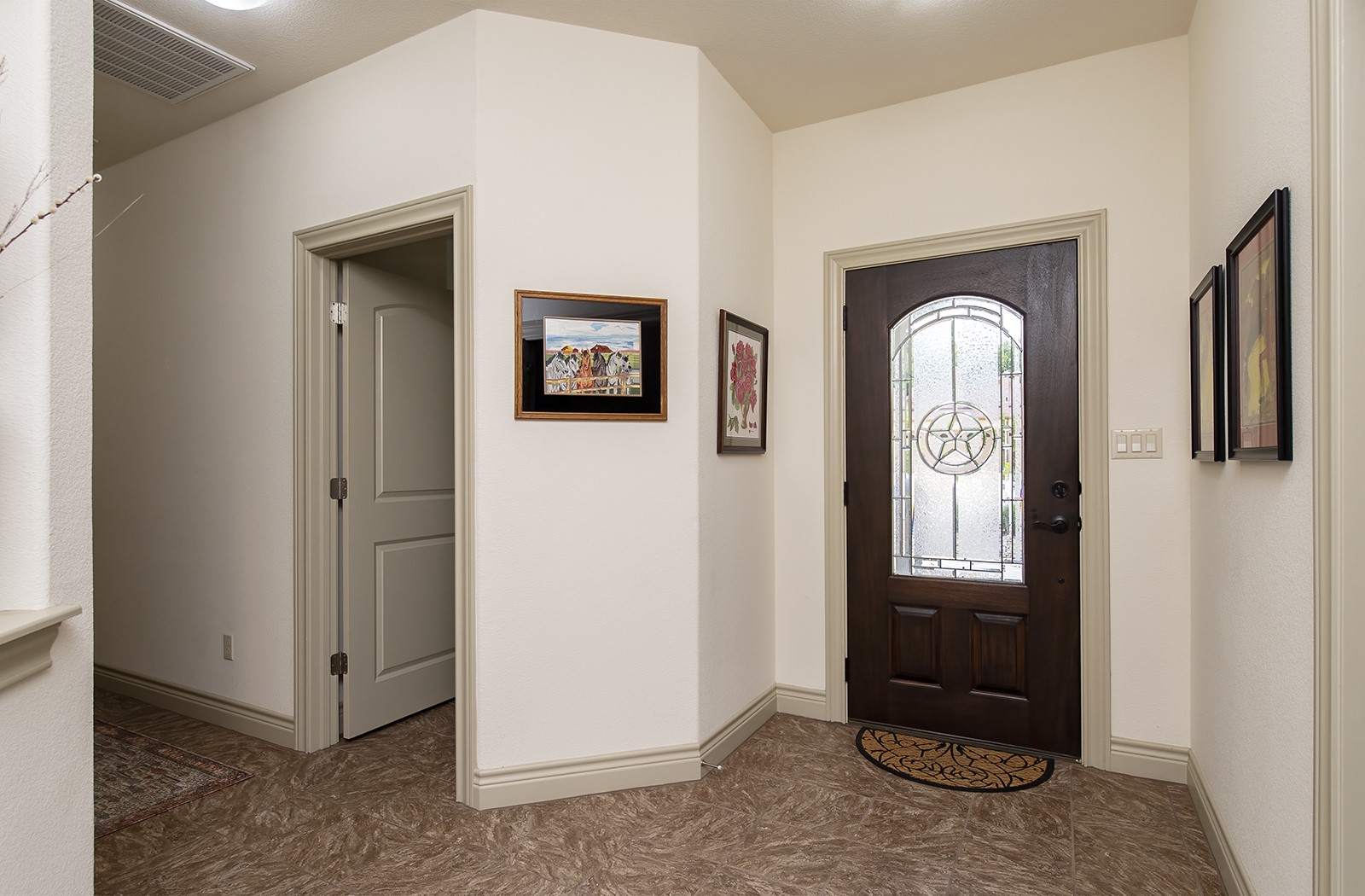 213 Acker Road Georgetown, TX 78633 - Photo 2 of 32 a view of livingroom with furniture and closet