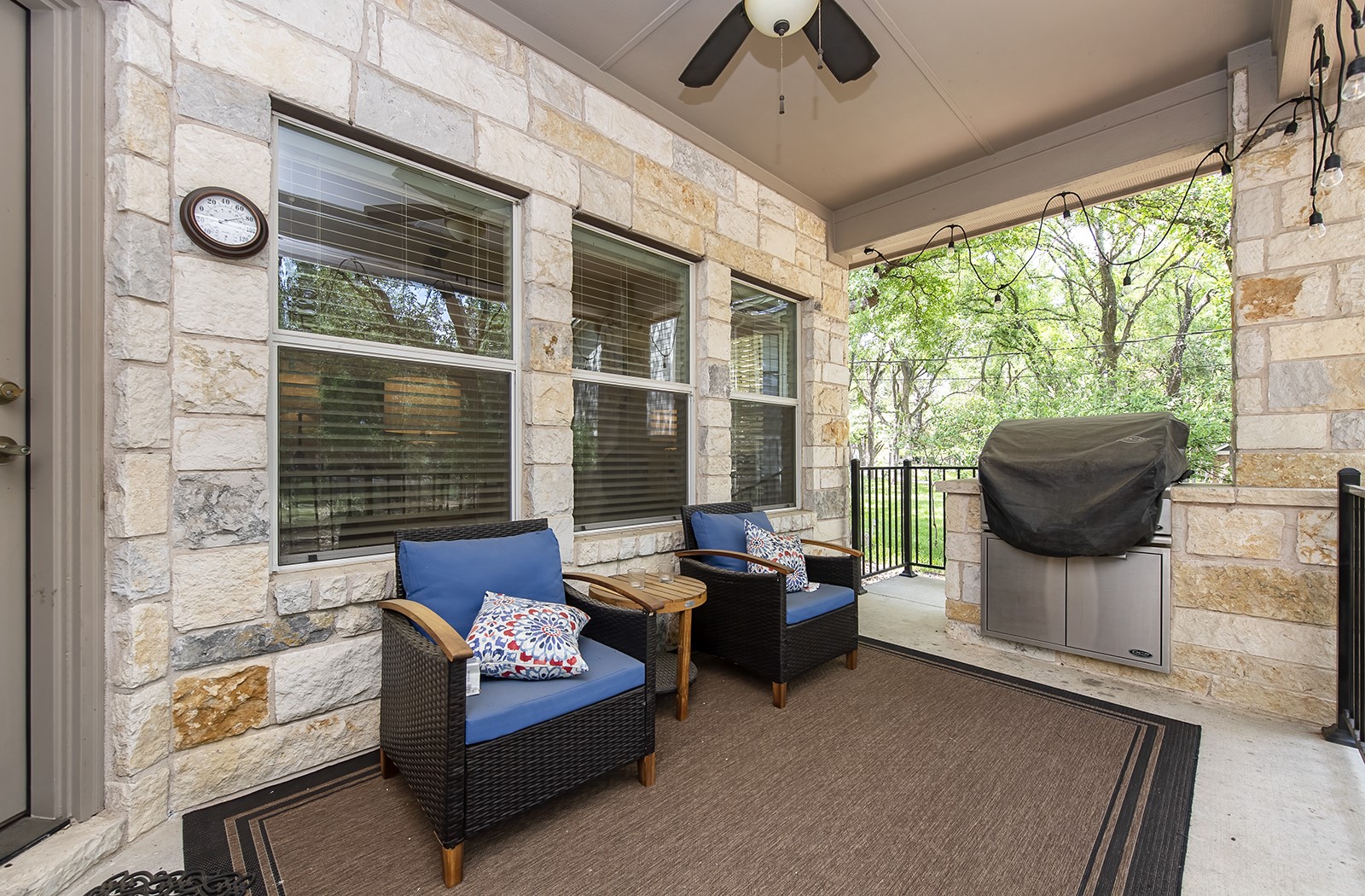 213 Acker Road Georgetown, TX 78633 - Photo 25 of 32 a living room with furniture and a large window