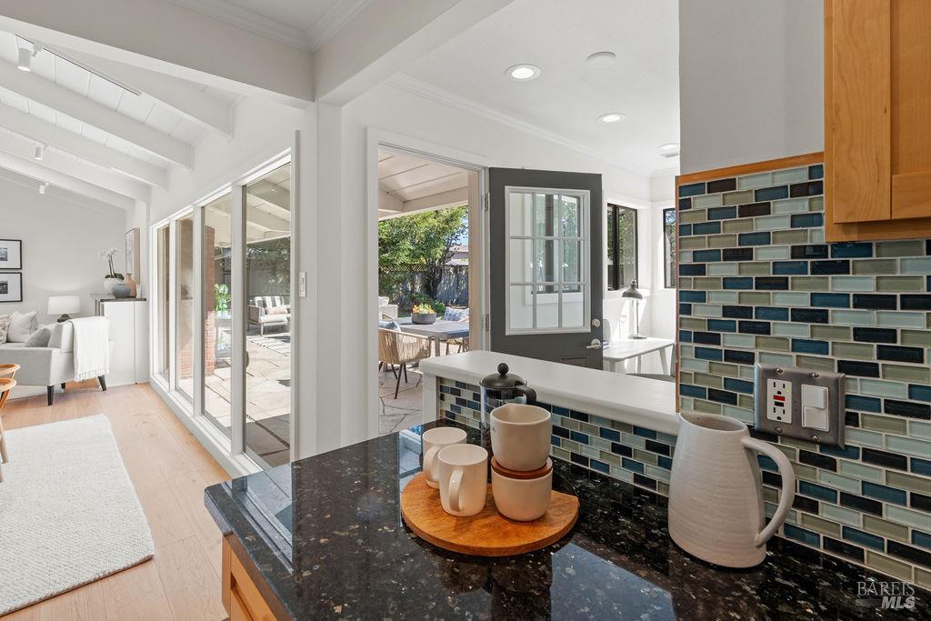 251 Flamingo Road Mill Valley, CA 94941 - Photo 21 of 62 Gallery Image 21