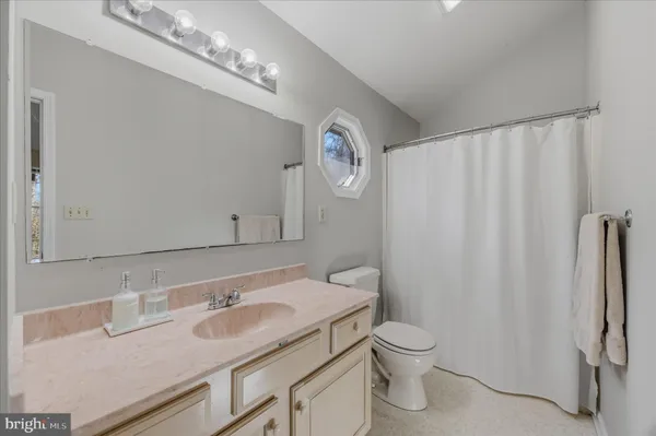 $725,000 | 580 Braeburn Drive, Augusta, WV 26704