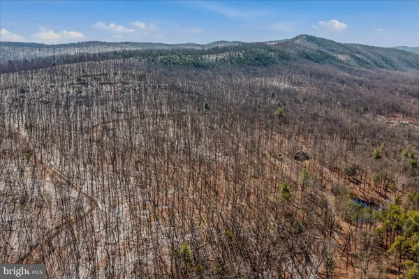 $725,000 | 580 Braeburn Drive, Augusta, WV 26704