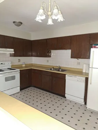 $559,900 | 8137 Pine Island Terrace, Unit N, Crown Point, IN 46307