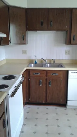 $559,900 | 8137 Pine Island Terrace, Unit N, Crown Point, IN 46307