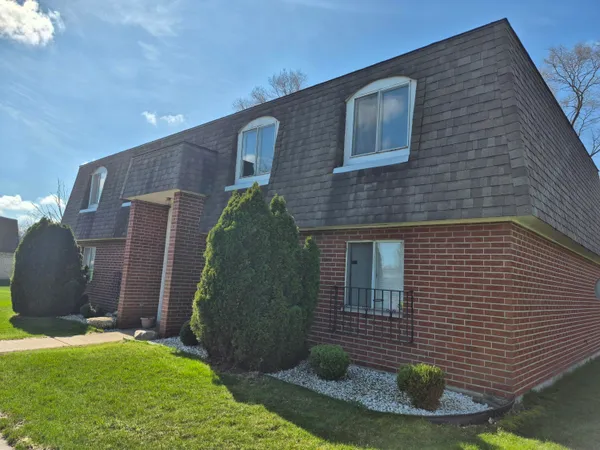 $559,900 | 8137 Pine Island Terrace, Unit N, Crown Point, IN 46307