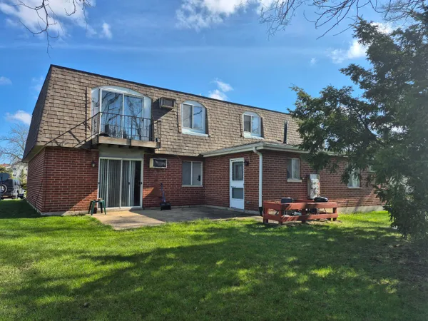 $559,900 | 8137 Pine Island Terrace, Unit N, Crown Point, IN 46307