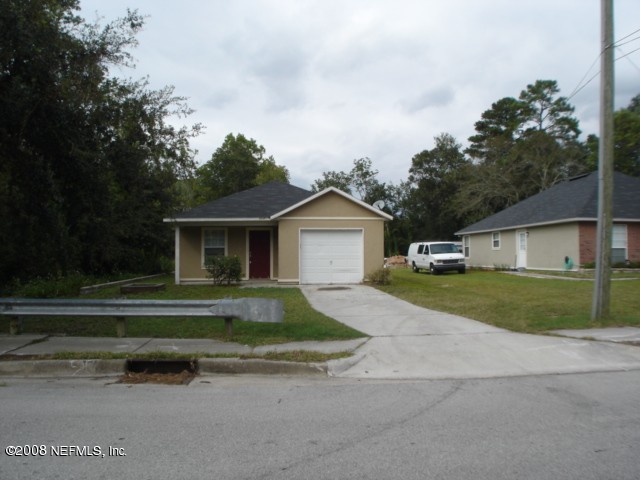 5137 Bedford Road Jacksonville, FL 32207 - Photo 1 of 1 Front
