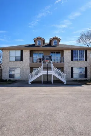 $569,000 | 609 Race Street, Crowley, TX 76036