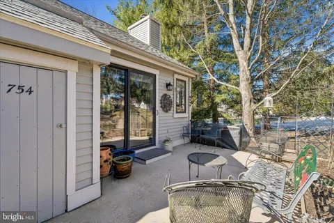 front view of house with a yard