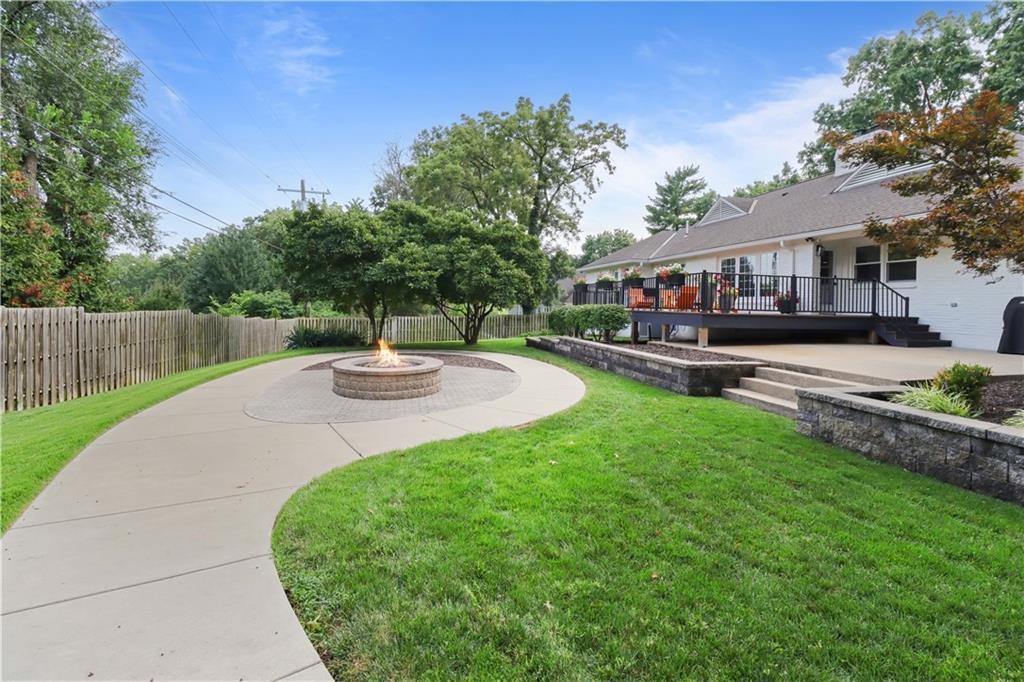 9825 Overbrook Road Leawood, KS 66206 - Photo 54 of 57 Gallery Image 54