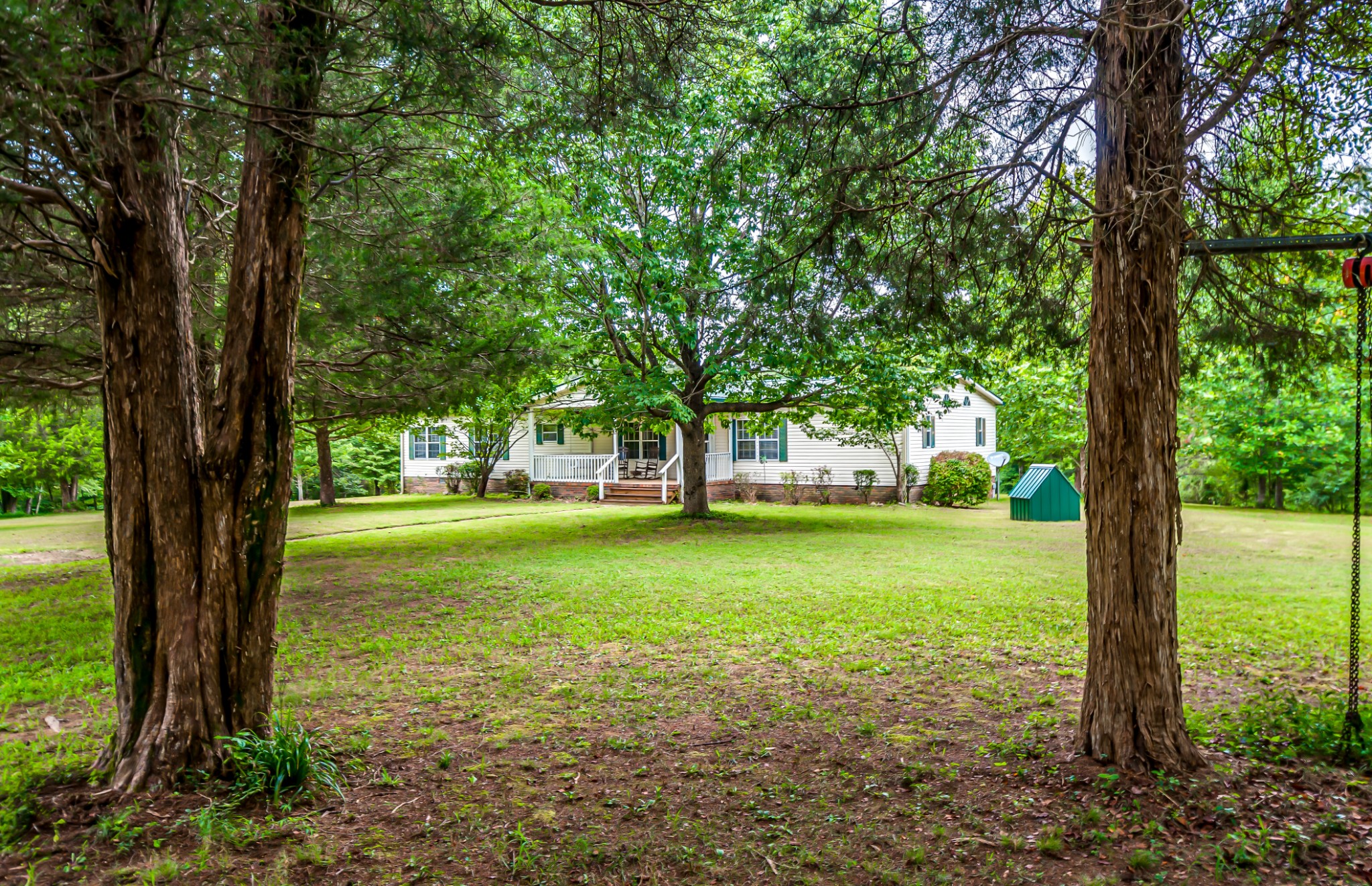 168 Broyhill Road Hohenwald, TN 38462 - Photo 3 of 37 Gallery Image 3