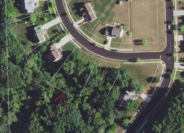 $53,000 | 210 Glenwood Circle, Manchester, MI 48158