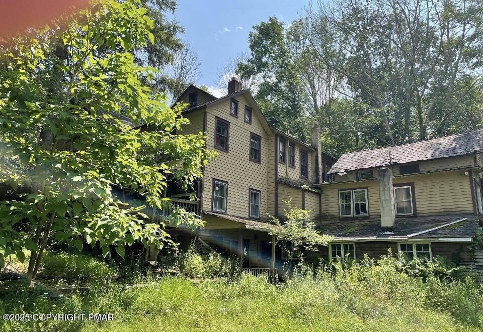 410 Hunters Farm Road Henryville, PA 18332 - Photo 1 of 11 IMG_7019