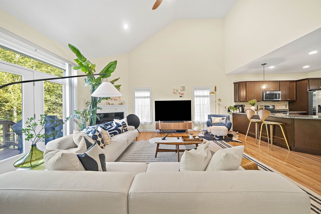 7 Lilac Circle, Unit B Groton, MA 01450 - Photo 14 of 41