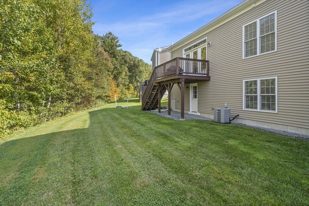 7 Lilac Circle, Unit B Groton, MA 01450 - Photo 35 of 41