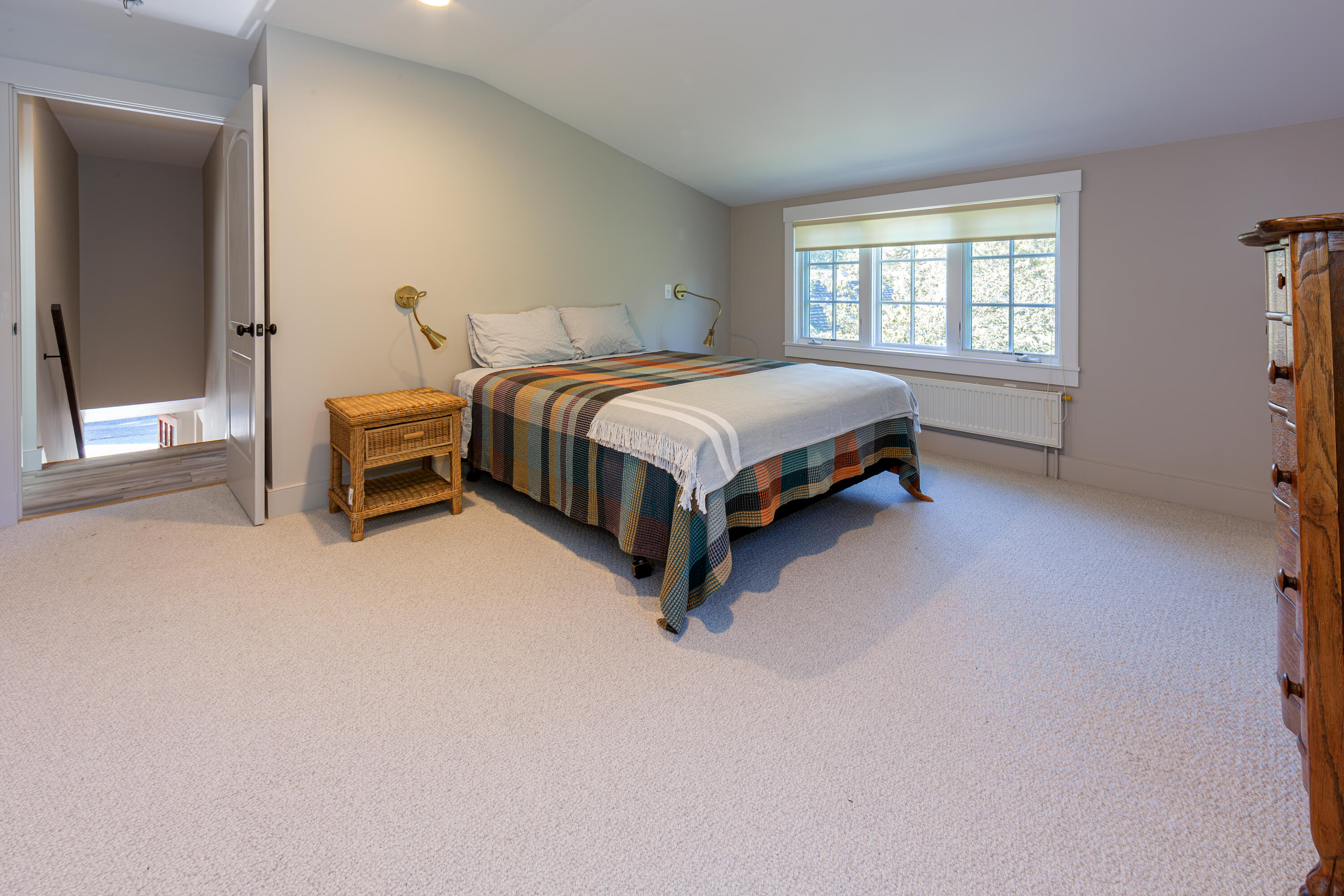 5 Spruce Street Mount Desert, ME 04662 - Photo 23 of 31 5-Spruce-Interior-20