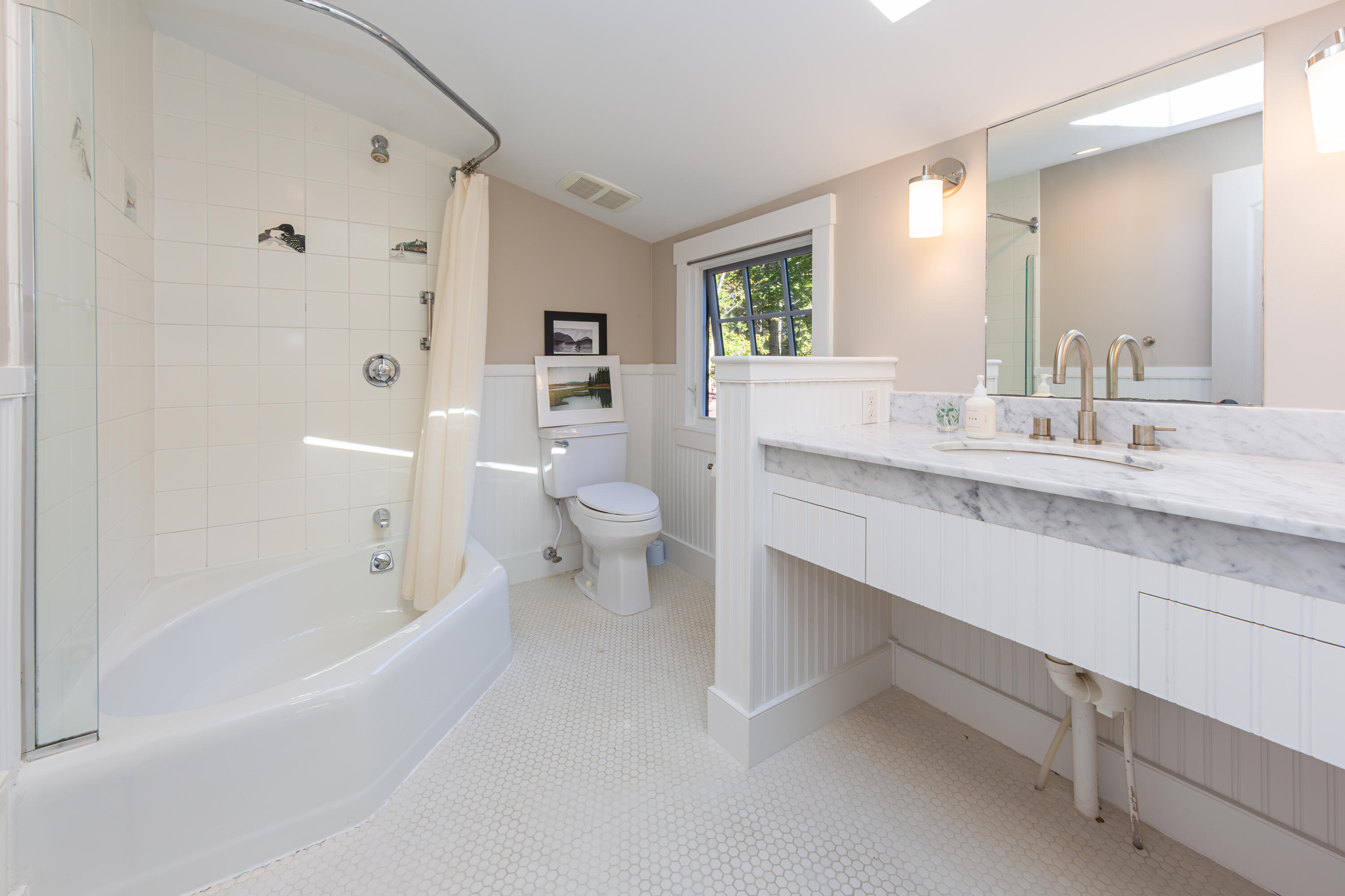 5 Spruce Street Mount Desert, ME 04662 - Photo 26 of 31 5-Spruce-Interior-18