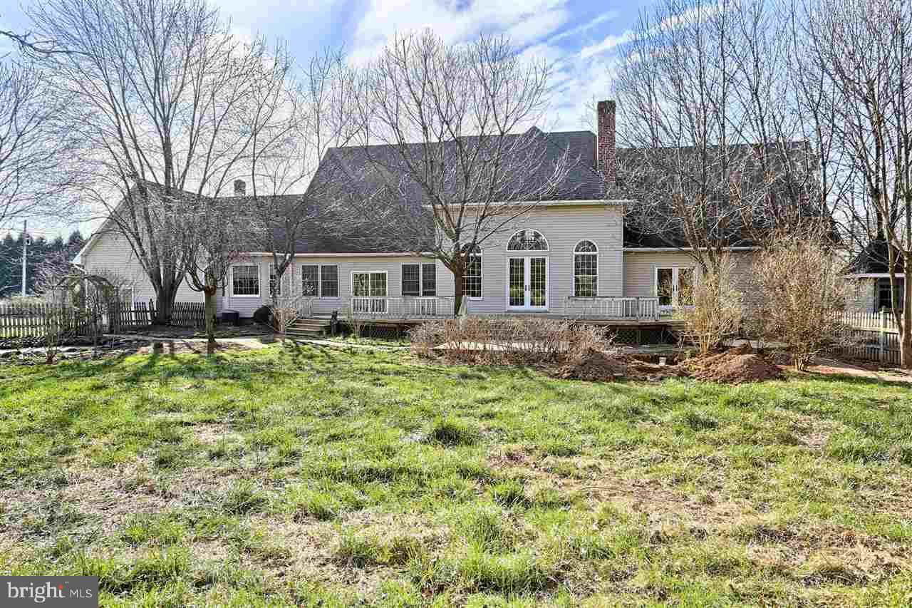 4260 Admire Road Dover, PA 17315 - Photo 8 of 36 Gallery Image 8