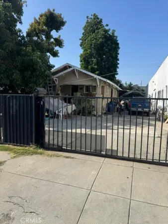 $695,000 | 1655 East 42nd Street, Los Angeles, CA 90011