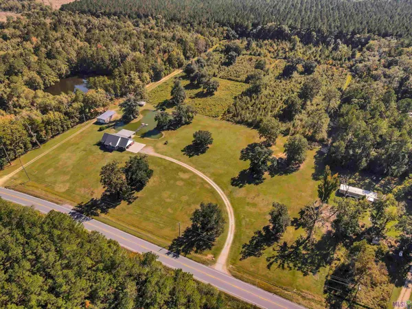 $750,000 | 22524 Highway 42, Livingston, LA 70754