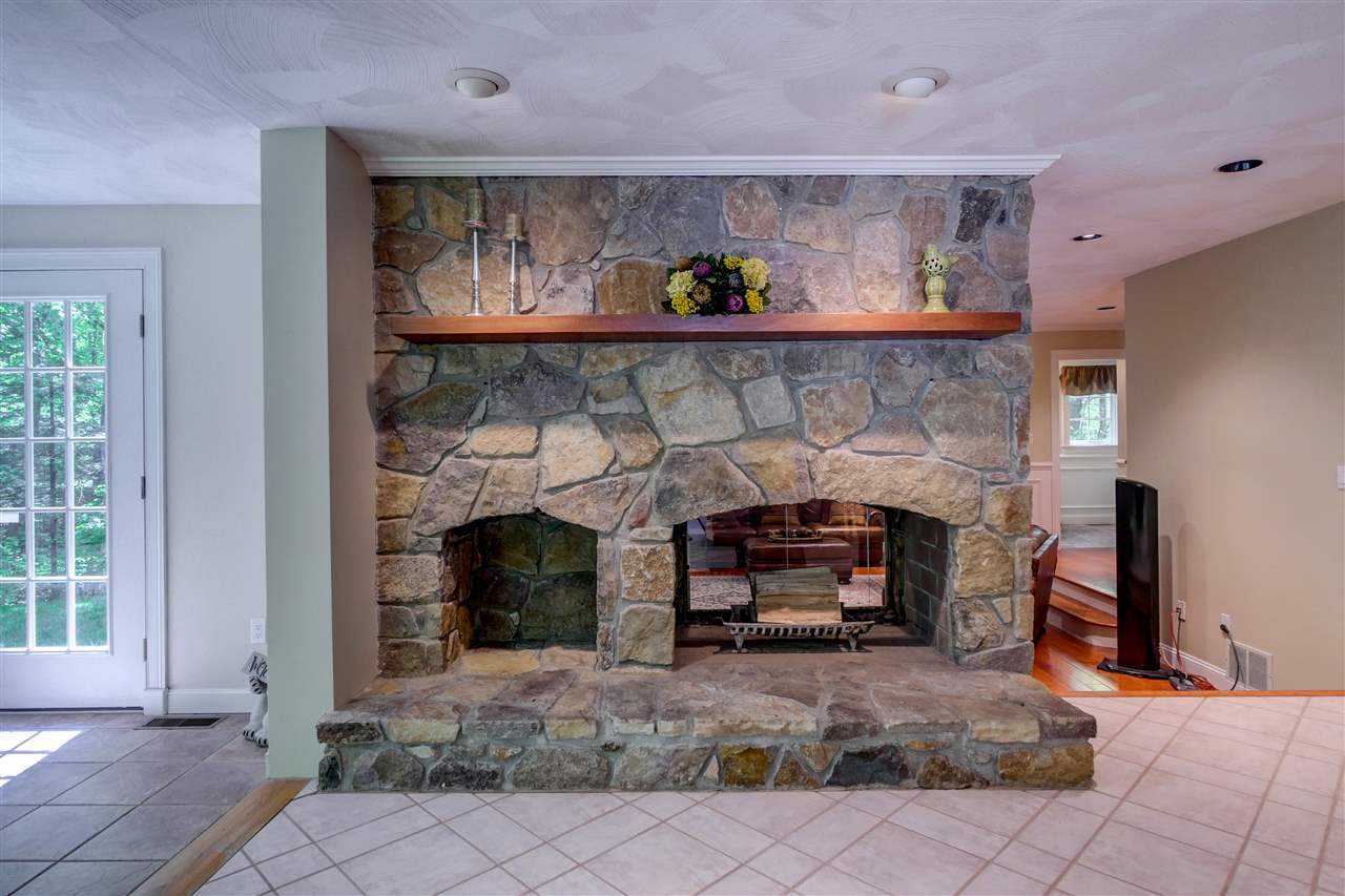 68 Haverhill Road Salem, NH 03079 - Photo 12 of 40