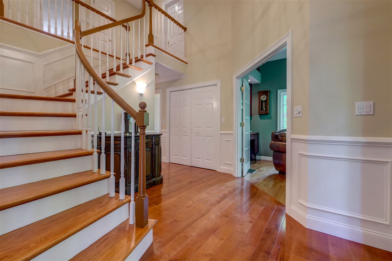 68 Haverhill Road Salem, NH 03079 - Photo 19 of 40