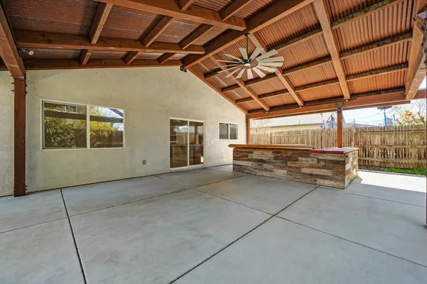 $625,000 | 1619 7th Street, Hughson, CA 95326
