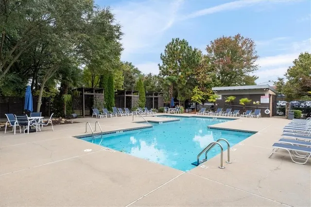 $287,500 | 130 Arizona Avenue Northeast, Unit 415, Atlanta, GA 30307