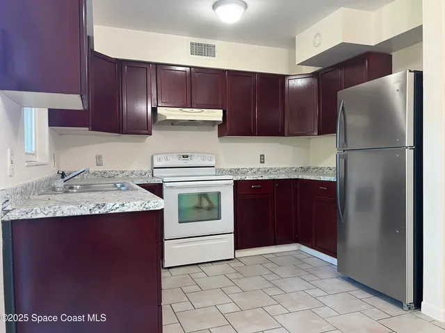 $1,850 | 130 Moore Avenue, Merritt Island, FL 32952