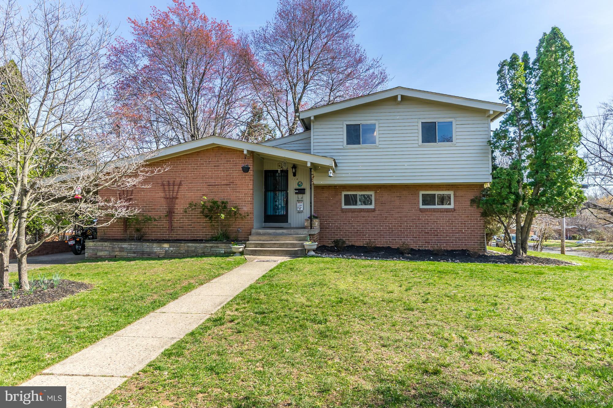 114 Bluff Terrace Silver Spring, MD 20902 - Photo 1 of 29 Exterior (Front)