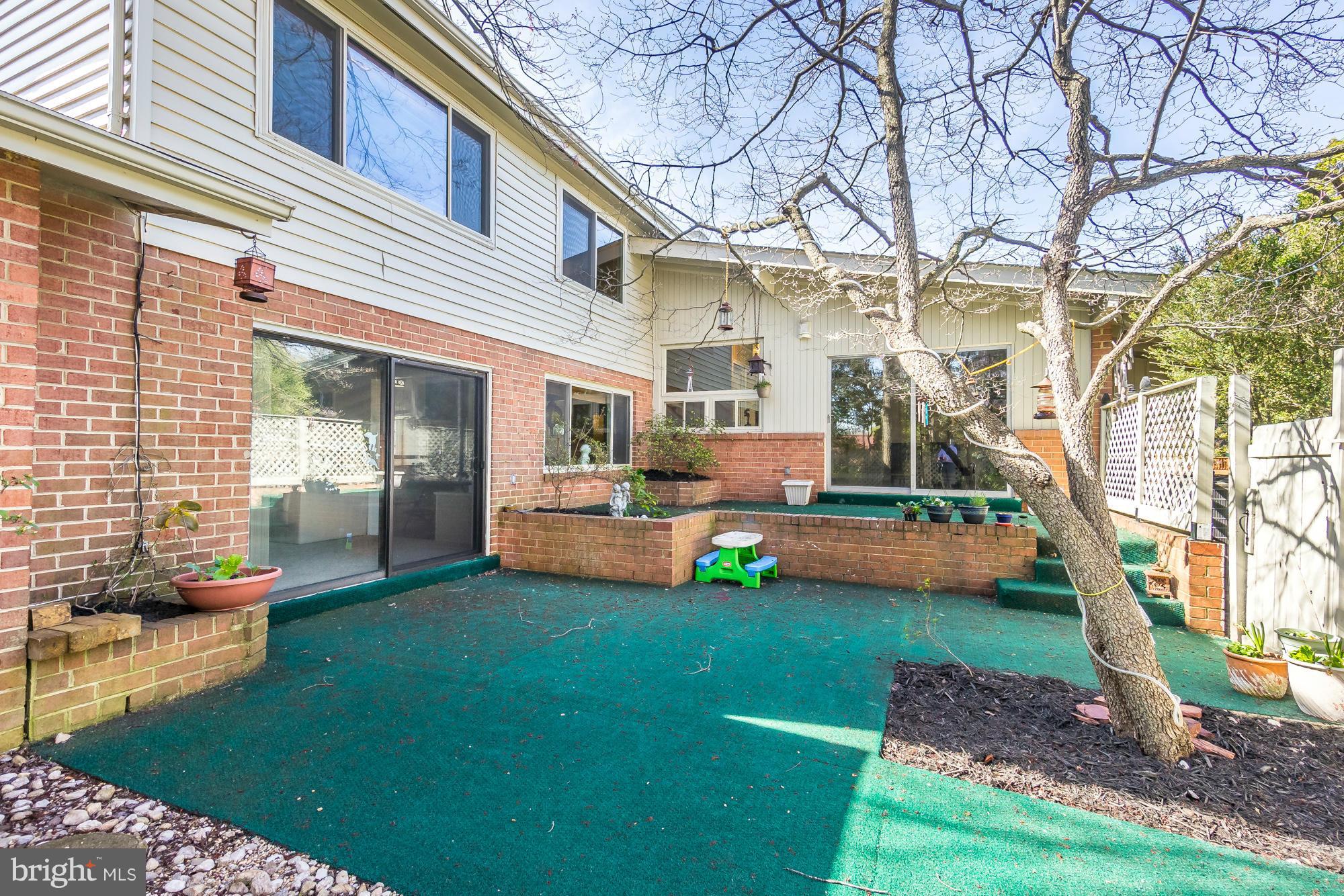 114 Bluff Terrace Silver Spring, MD 20902 - Photo 25 of 29 Exterior (Rear)