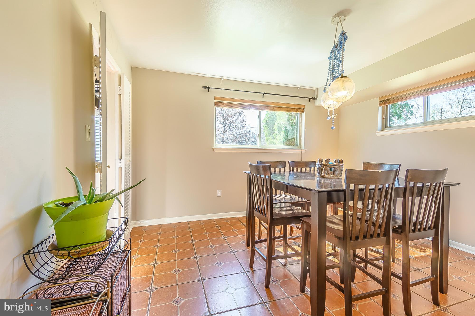 114 Bluff Terrace Silver Spring, MD 20902 - Photo 4 of 29 Dining Room