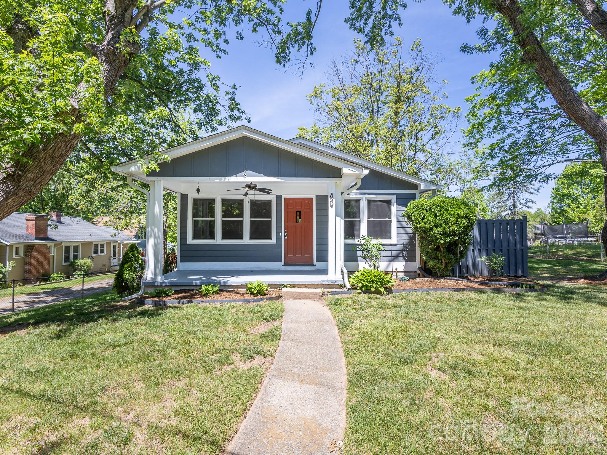 40 Oakley Road Asheville, NC 28803 - Photo 1 of 23 Gallery Image 1