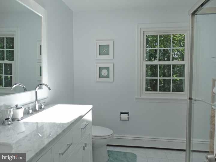 555 Country Club Road Phoenixville, PA 19460 - Photo 16 of 25 Master Bathroom