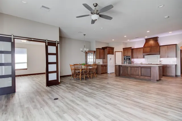 $379,000 | 3610 Siena Lakes Circle, Wichita, KS 67205