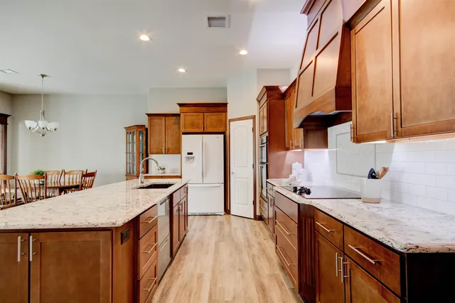 $379,000 | 3610 Siena Lakes Circle, Wichita, KS 67205