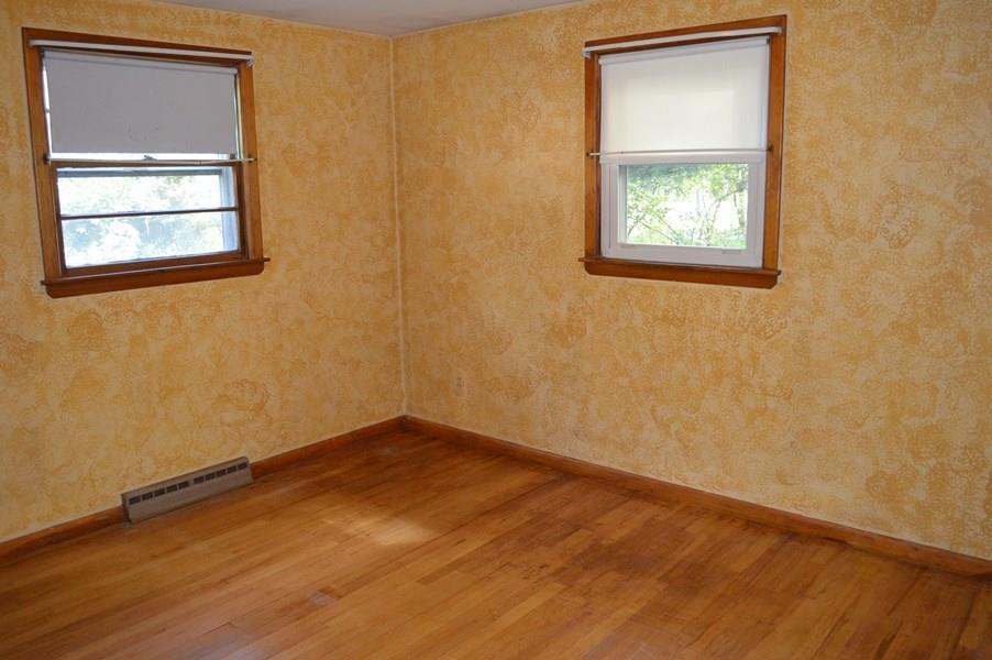 157 Shaker Road Gray, ME 04039 - Photo 5 of 28 Photo