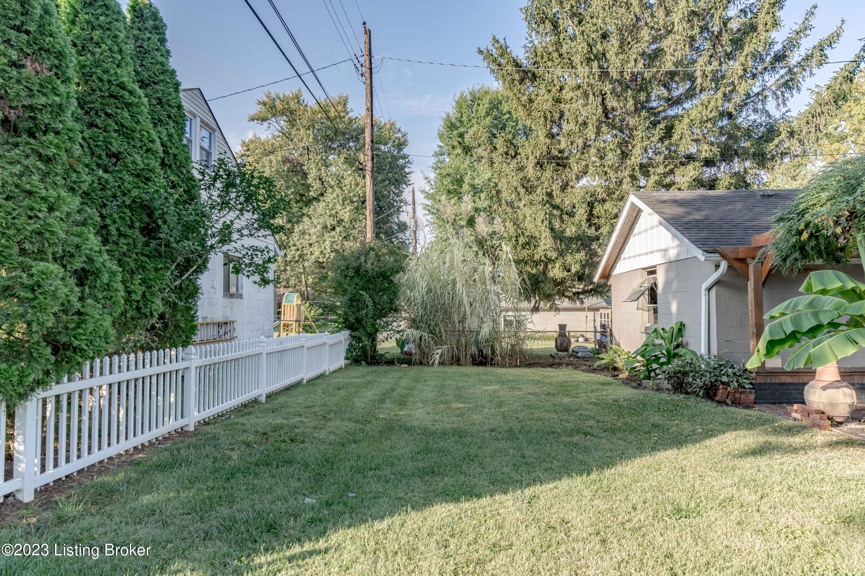 2213 Janlyn Road Louisville, KY 40299 - Photo 59 of 77 DSC08050