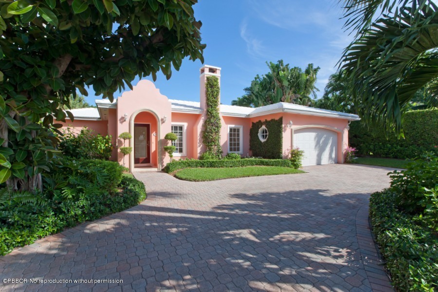 207 Mediterranean Road Palm Beach, FL 33480 - Photo 1 of 11 Exterior front view