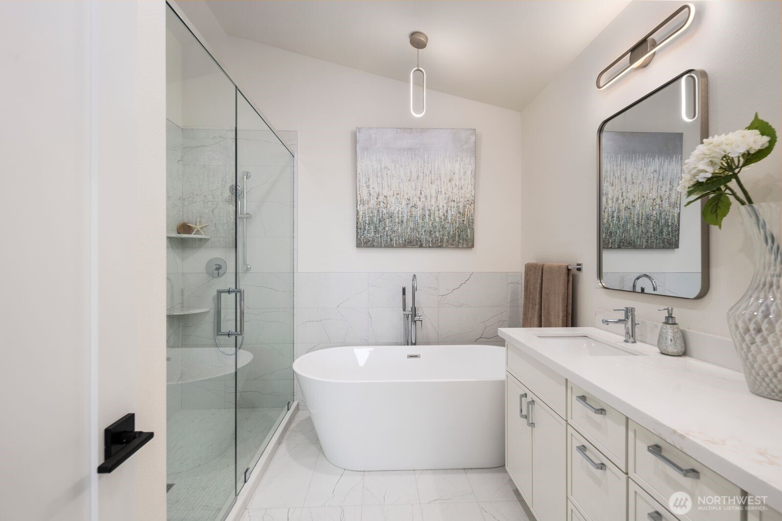 1004 North 48th Street, Unit A Seattle, WA 98103 - Photo 13 of 25