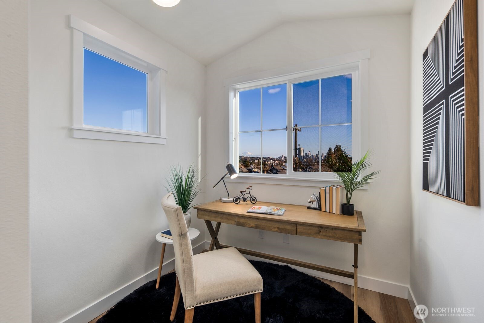 1004 North 48th Street, Unit A Seattle, WA 98103 - Photo 16 of 25