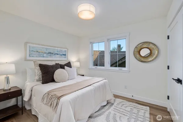 $1,150,000 | 1004 North 48th Street, Unit A, Seattle, WA 98103