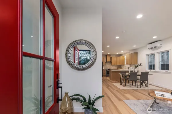 $1,150,000 | 1004 North 48th Street, Unit A, Seattle, WA 98103