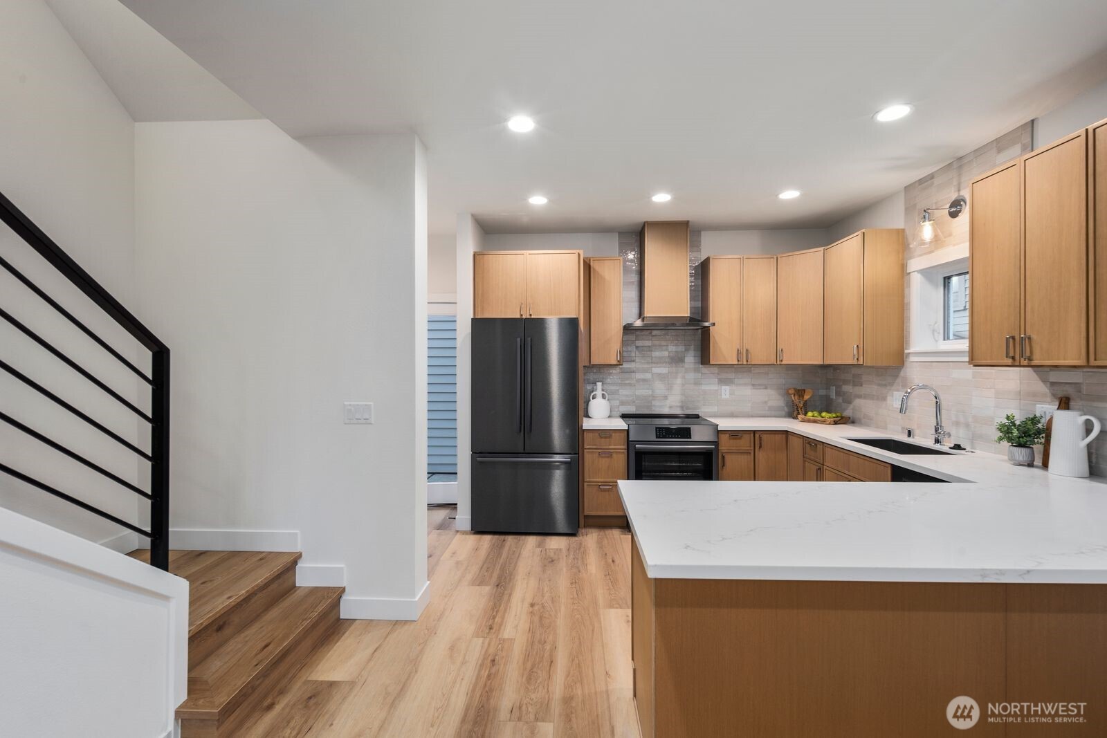 1004 North 48th Street, Unit A Seattle, WA 98103 - Photo 7 of 25