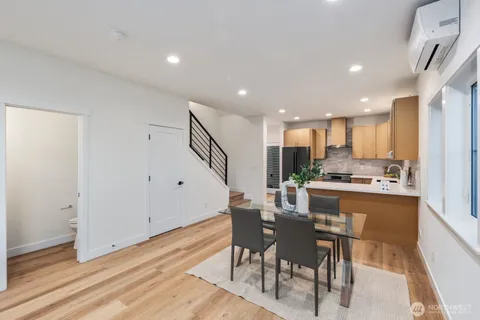 $1,150,000 | 1004 North 48th Street, Unit A, Seattle, WA 98103