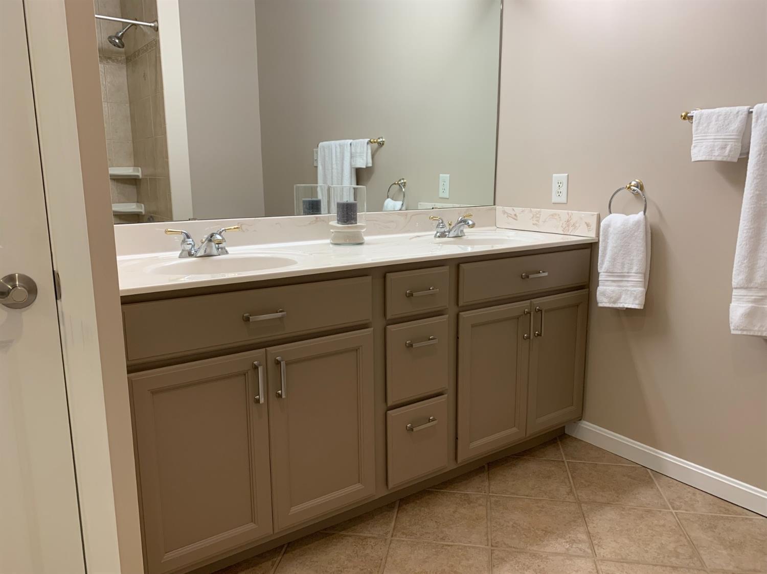 3833 Homewood Road Mariemont, OH 45227 - Photo 28 of 35