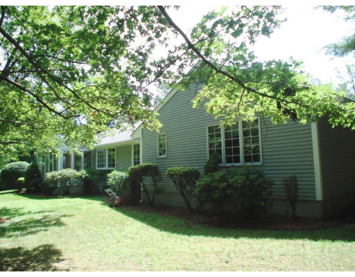 1 Crest Circle Lexington, MA 02421 - Photo 12 of 13 Gallery Image 12